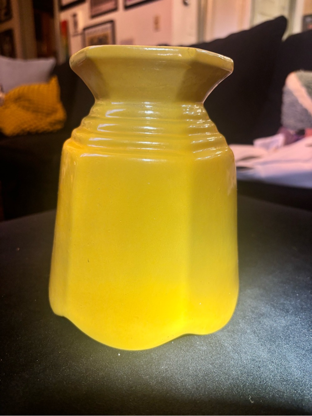 VINTAGE FRANKOMA POTTERY TULIP VASE OR HOUSE PLANTER MCM AUTUMN YELLOW! - Picture 8 of 8